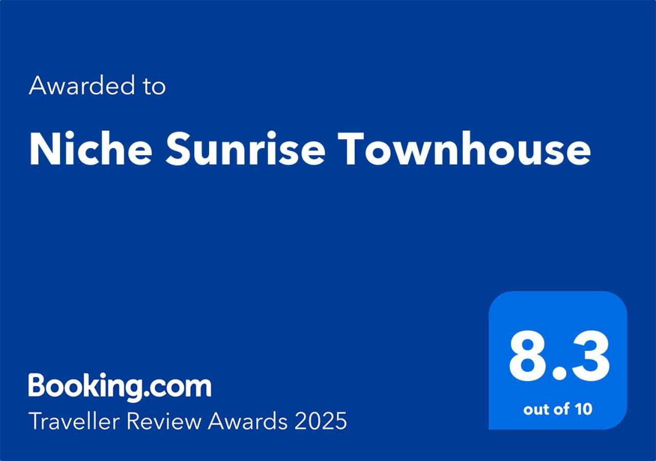 Niche Sunrise Townhouse Villa Chelmsford Dış mekan fotoğraf